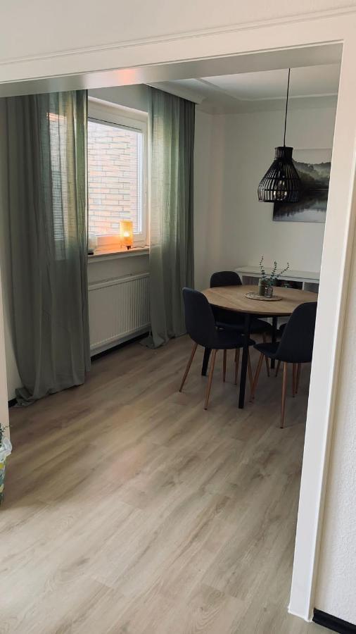 Gemuetliches Ferienhaus Kuestenliebe فيلهلمسهافن المظهر الخارجي الصورة