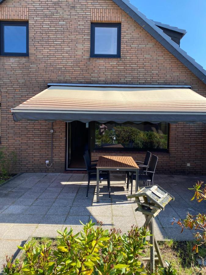 Gemuetliches Ferienhaus Kuestenliebe فيلهلمسهافن المظهر الخارجي الصورة